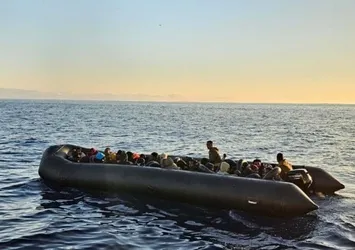 Kaçak göçe geçit yok! Balıkesir açıklarında 37 düzensiz göçmen yakalandı