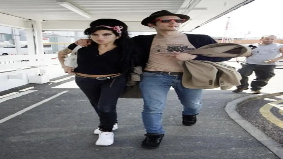 Amy Winehouse Hayatinin Askiydi Galeri Ahaber Ilginc Fotograflar