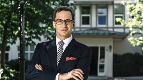 Boji’yi sahiplenen Ömer Koç kimdir, kaç yaşında? Ömer Koç ne iş yapıyor?