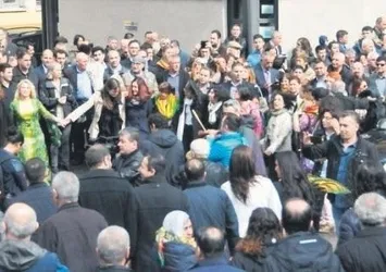Terör destekçileri İsveç ve Finlandiya'ya 10 maddelik NATO manifestosu!