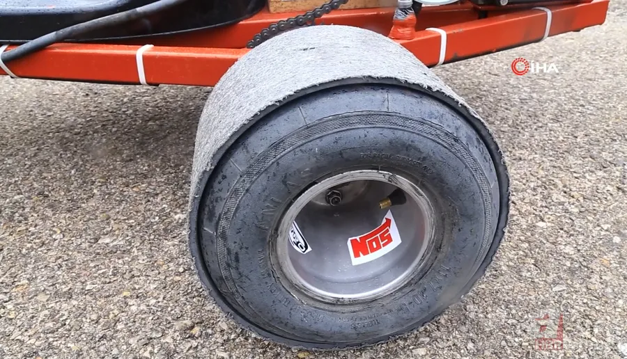 Cep telefonlarını ve bilgisayarını satarak 5 bin TL’ye kendi imkanlarıyla öyle bir şey yaptılar ki! Pvc boru kaplamasıyla… 15