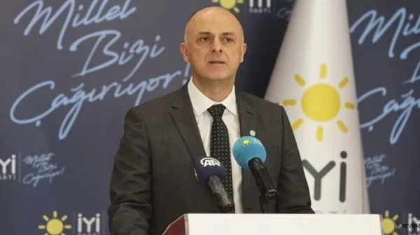 1700742272875.jpg İYİ Partili Ümit Özlale Fatih Portakal'ın kendisine ilişkin "istifa edecek" iddialarını yalanladı: Niyetini duyum diye paylaşıp gündemi meşgul etmiş - 3
