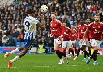 Brighton Manchester United'ı 2-1 yendi!