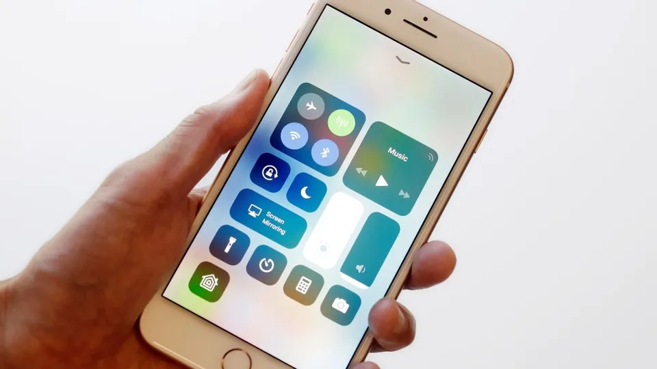 Apple, iOS 11'i yayınladı! İşte yenilikler...