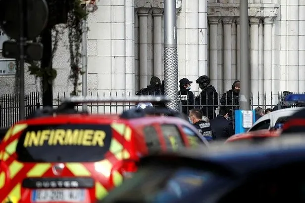 Fransa’nın Nice kentinde provokatif saldırı: 3 kişi hayatını kaybetti