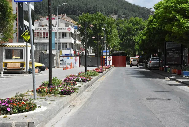 Son dakika: Hafta sonu yasakları ne zaman kalkacak? Normalleşme ile sokağa çıkma yasağı ne zaman bitecek?