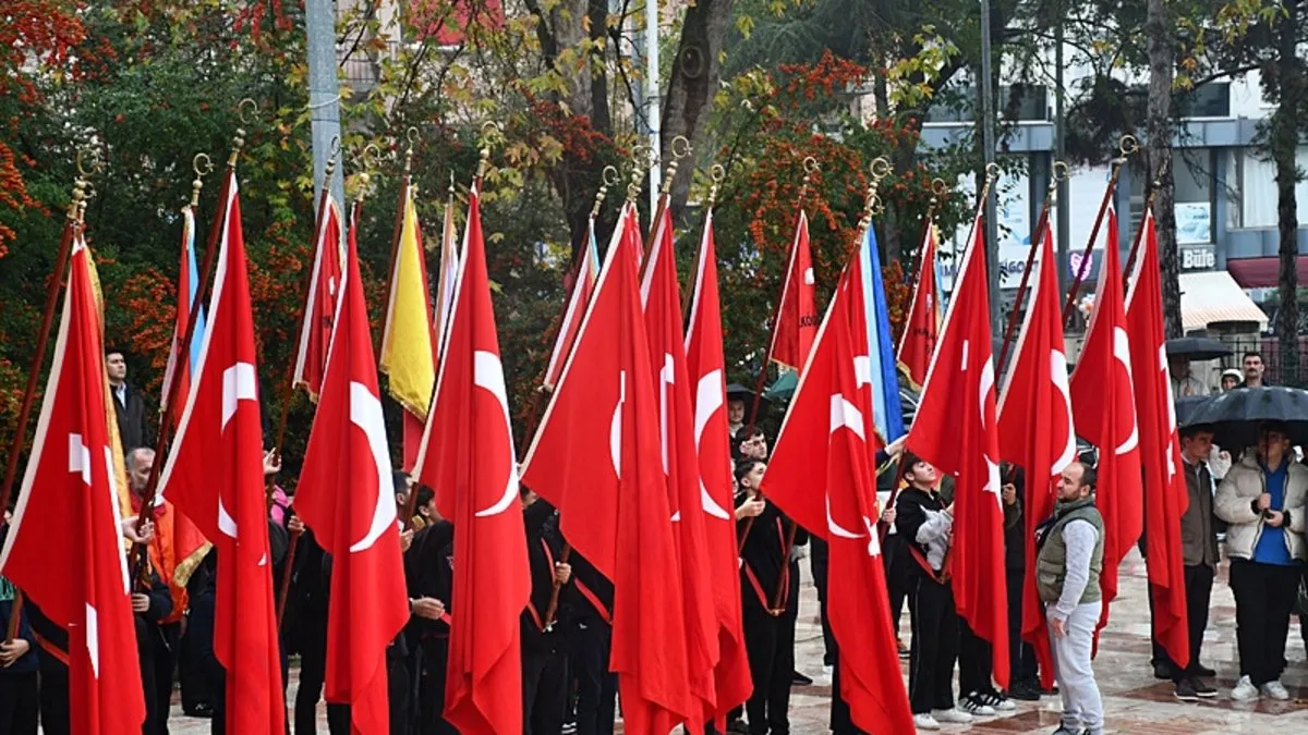 29 Ekim trafiğe kapalı yollar listesi | Bugün hangi yollar, saat kaça kadar trafiğe kapanacak?