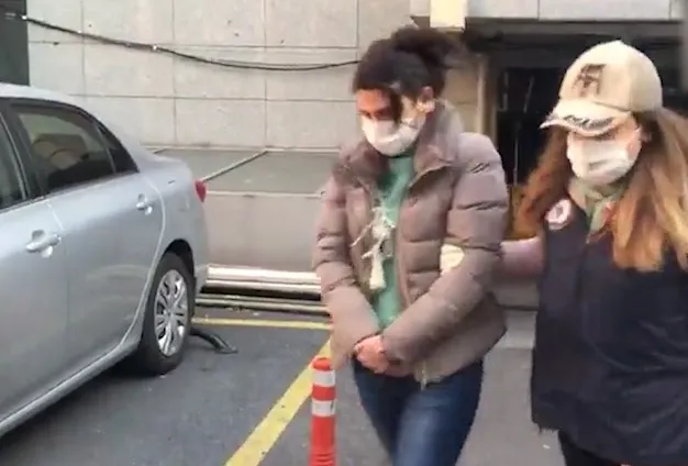 İHA AR-GE Merkezi’nin bulunduğu yerde izinsiz çekim yapan Rus gazeteciler adliyeye böyle sevk edildiler - 4