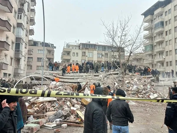 Son dakika: Şanlıurfa’da deprem soruşturması: 2’si müteahhit 4 kişi tutuklandı