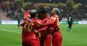 Kayserispor farklı kazandı