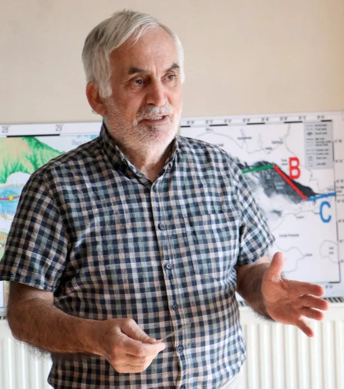 Beklenen İstanbul depremi için şaşırtan sözler! Jeoloji Mühendisi Dr. Mehmet Salih Bayraktutan: Zemin ve eviniz sağlamsa; rahat uyuyabilirsiniz