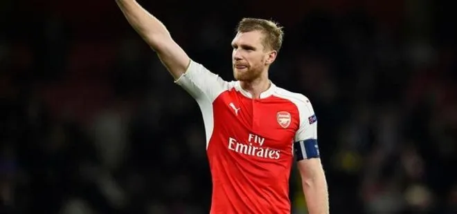 Galatasaray, Per Mertesacker’in peşinde