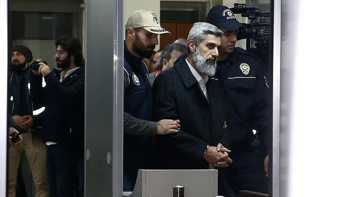 Alparslan Kuytul gözaltına alındı