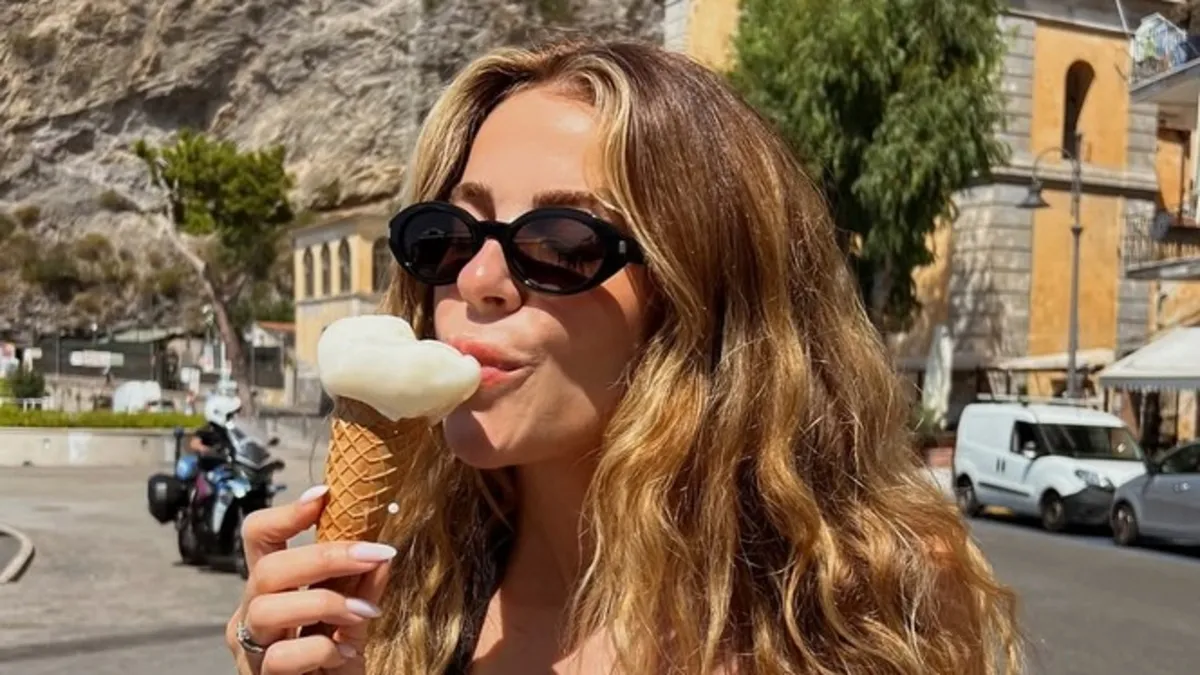 Ezgi Eyüboğlu'nun İtalya çıkarması