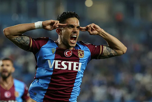 canli-trabzonspor-fatih-karagumruk-canli-anlatim-trabzonspor-fatih-karagumruk-maci-ilk-11leri-1684778787196.jpg Trabzonspor’dan Fatih Karagümrük’e farklı tarife: 4-1 (MAÇ SONUCU) - 1
