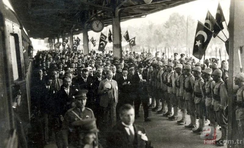 10 Kasım şiirleri - En güzel 10 Kasım Atatürk'ü anma ile ilgili şiirler burada! 2, 4, 6 kıtalık Atatürk şiirleri... 4