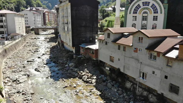 Karadeniz sel ve heyelan riski büyüyor! Uzmanlar uyardı - 1