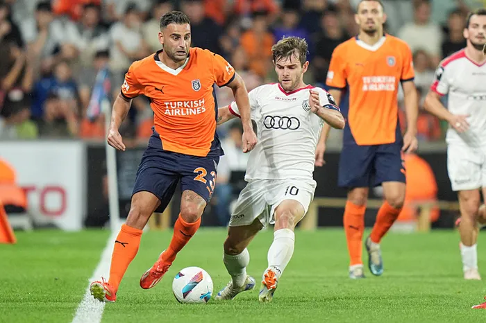 basaksehir-fc-iberia-canli-1723748403451.jpg Başakşehir Konferans Ligi'nde play-off turuna kaldı - 2