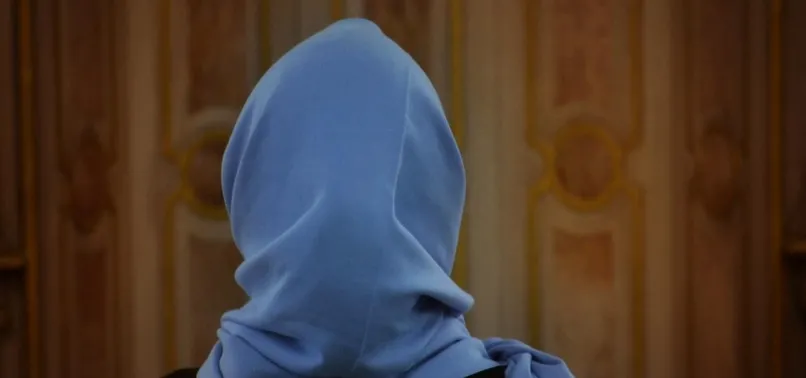 Avrupa Birliği'ndeki skandal başörtüsü kararının ardından ilk yasak geldi