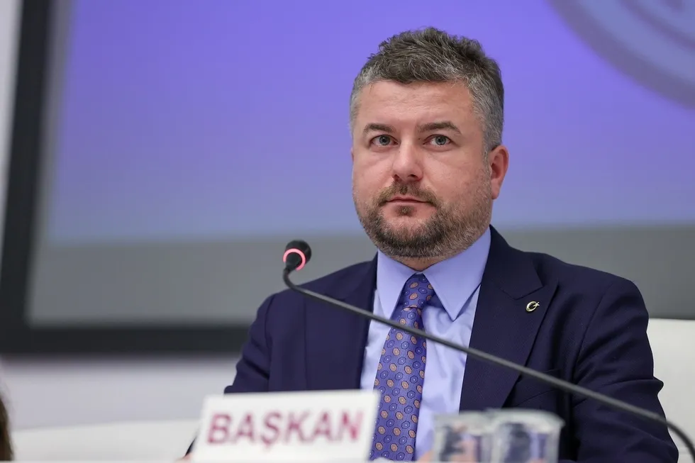 Buca Belediyesi'ne operasyon! CHP'li Belediye Başkanı Görkem Duman gözaltında - 1
