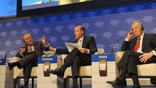 Başkan Erdoğan Davos’taki o anı ilk kez anlattı! Ahmet Davutoğlu ve Babacan’a sert sözlerle yüklendi: Biz dimdik ayaktayız