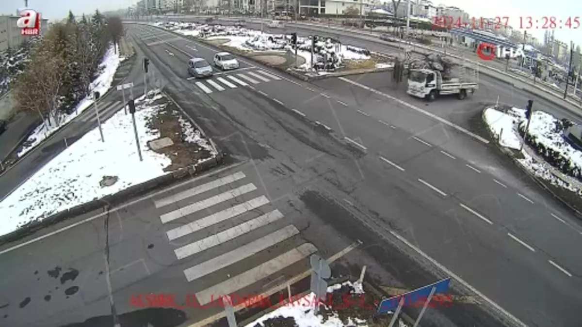 Aksaray'da yaşanan trafik kazaları KGYS kameralarında