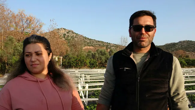 Adana’da şehir hayatından kaçıp çilek bahçesi kurdu! Siparişlere yetişemiyorlar - 3