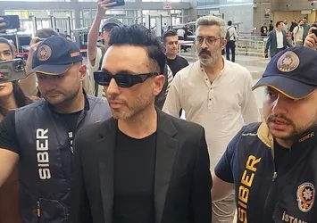 Mabel Matiz hakkında 6 aydan 3 yıla kadar hapis cezası talebi: Perperişan şarkısı tepki çekmişti