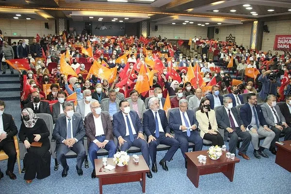 iyi-partiden-istifa-eden-tamer-akkal-muhalefet-teror-orgutleriyle-is-birligi-yapiyor-en-yakin-sahitlerinden-biriyim-1635008454187.jpeg