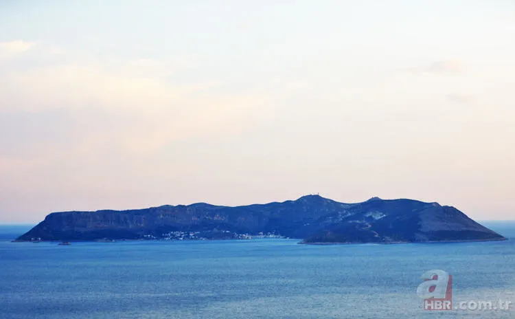 Türkiye'nin Oruç Reis ile gelen hamlesi Yunanistan'ı çılgına çevirdi! İsrail bu sabah... 17