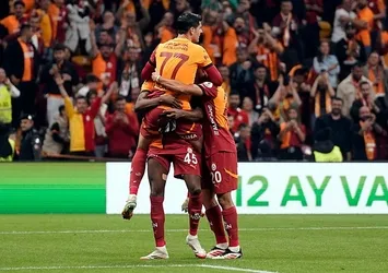 Süper Lig'de kritik viraj! Galatasaray Beşiktaş'a konuk oluyor