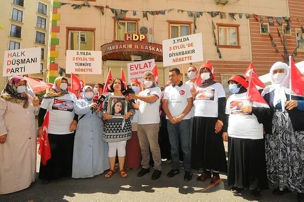 PKK’nın sonunu anneler getirecek! Evlat nöbetinde 2 yılı geride kaldı