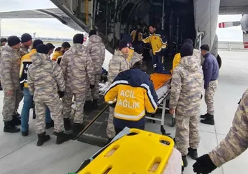İstanbul Valisi Ali Yerlikaya'dan depremzedelere yardım açıklaması! 25 bin 838 depremzede aileye 57 milyon 623 bin TL destek