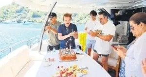 Gelenek bu yıl da bozulmadı