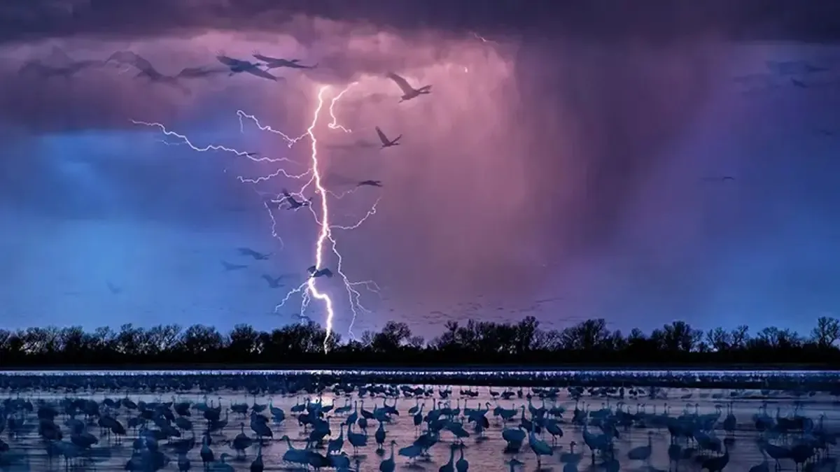 Bangladeş'te yıldırım düşmesi sonucu 13 kişi hayatını kaybetti