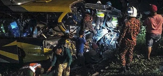 OTOBÜS UÇURUMA YUVARLANDI: 17 ÖLÜ 22 YARALI!