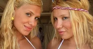’Ünlüler camiasının yarısı çöplükten çıkma’