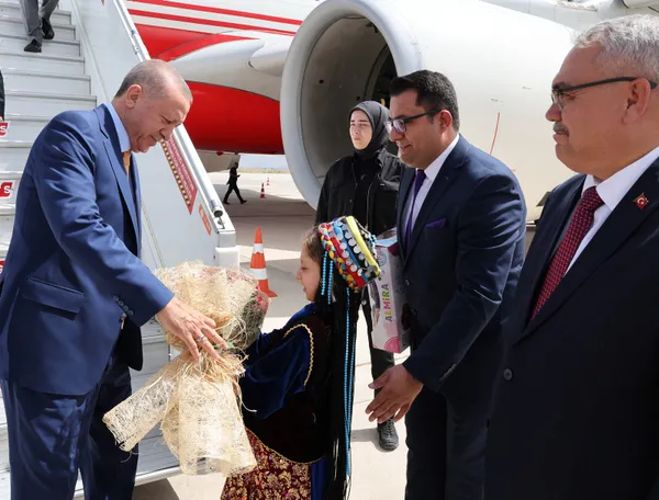 Son dakika: Malazgirt’in 951. yılı kutlamaları! Başkan Recep Tayyip Erdoğan’dan önemli açıklamalar | Sınır ötesine operasyon sinyali