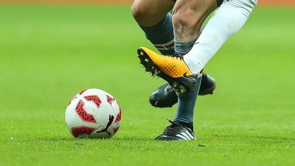 super-lig-yayin-ihalesi-sonuclari-ne-zaman-aciklanacak-super-lig-yayin-ihalesi-kim-kazandi-1644845651920.jpg Süper Lig yayın ihalesi sonuçları ne zaman açıklanacak? Süper Lig yayın ihalesi kim kazandı? - 2