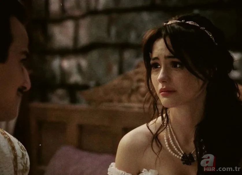 Prens'in yıldızı Derya Pınar Ak gönlünü Beşiktaşlı futbolcuya kaptırdı 2