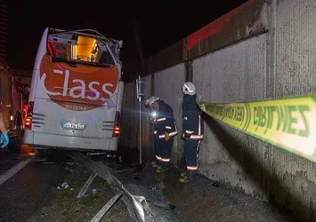 İstanbul Otogarı girişinde kaza: 1 ölü, 2 yaralı