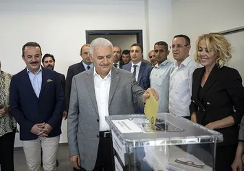 Başbakan Yıldırım oyunu kullandı