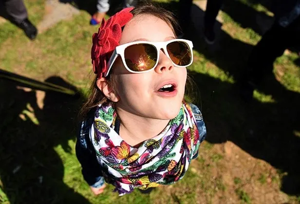 sakin-ciplak-gozle-bakmayin-kalici-korluge-sebep-olabilir-25-ekim-gunes-tutulmasi-icin-uzmanlardan-flas-uyari-1666678676696.jpg Sakın çıplak gözle bakmayın! Kalıcı körlüğe sebep olabilir! 25 Ekim Güneş Tutulması için uzmanlardan flaş uyarı - 6