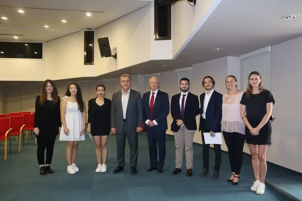 İlk Türk astronot olmak için binlerce kişi başvurdu! Kaç kişi eğitim alacak?