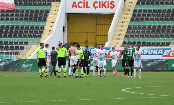 denizlispor-maglubiyet-sonrasi-kume-dusen-ilk-takim-oldu-denizlispor-0-1-caykur-rizespor-mac-sonucu-ozet-1619969125956.jpg Denizlispor mağlubiyet sonrası küme düşen ilk takım oldu! Denizlispor 0-1 Çaykur Rizespor (MAÇ SONUCU-ÖZET) - 2