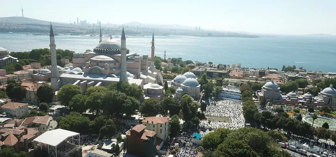 Son dakika: Alman basınından dikkat çeken ’Ayasofya’ manşeti: Türkiye’den Batı’ya çifte tokat...