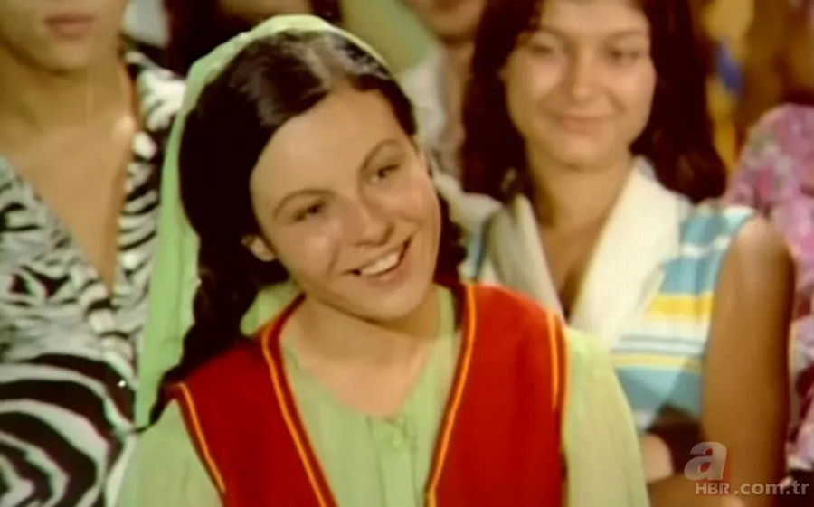 2 yaşında tanınmıştı! Yeşilçam'ın Ayşecik'i Zeynep Değirmencioğlu bakın şimdi ne halde... 6