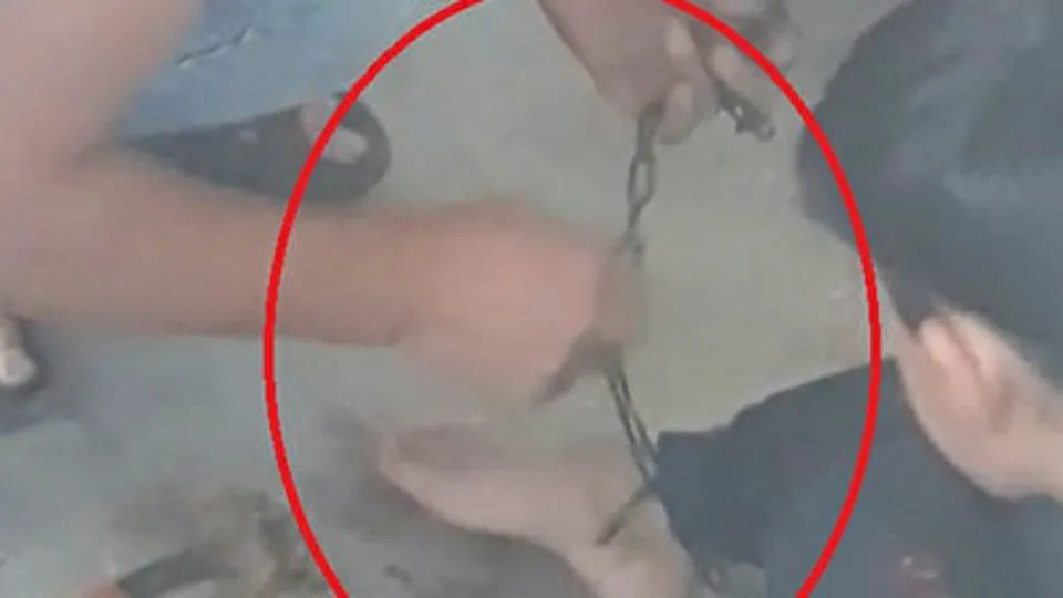 Bursa'da akılalmaz olay! 11 yaşındaki çocuk yangın çıkan evde bu halde kurtarıldı