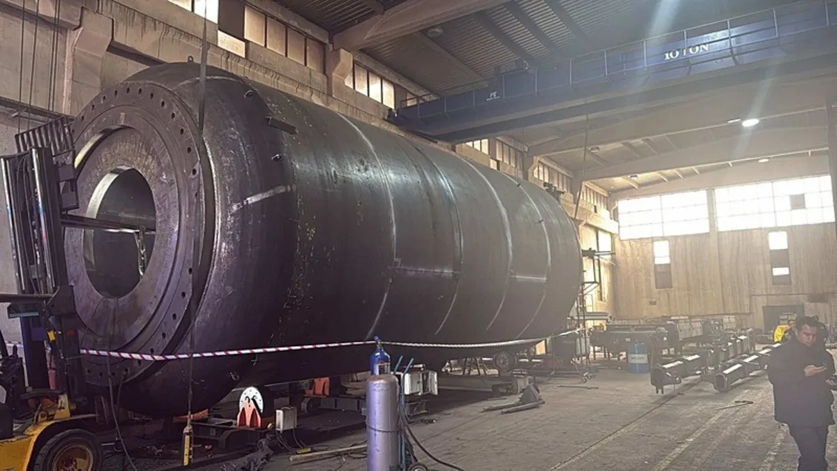 Kırıkkale'de korkunç olay! 3 tonluk sac levhanın altında kaldılar