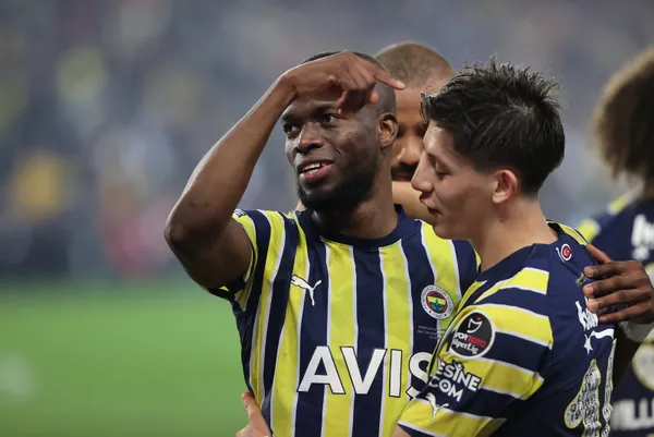 Tarihe geçen Fenerbahçe Beşiktaş derbisi! Kartal yine tarih yazdı - 9
